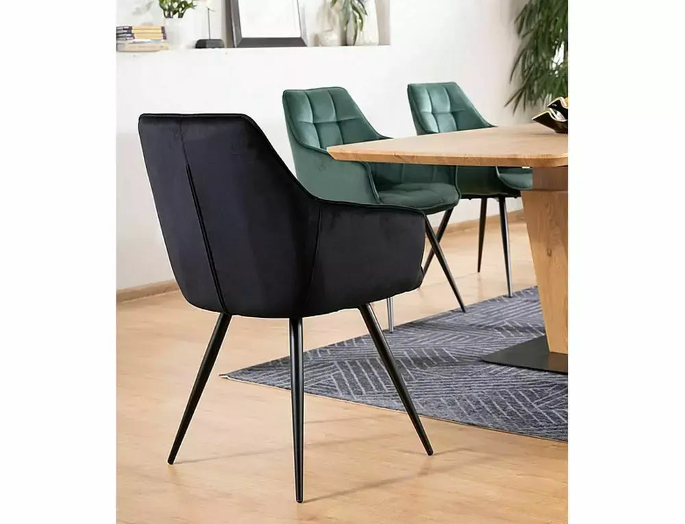 Scaun dining LILIA Velvet structură neagră/negru Bluvel 19